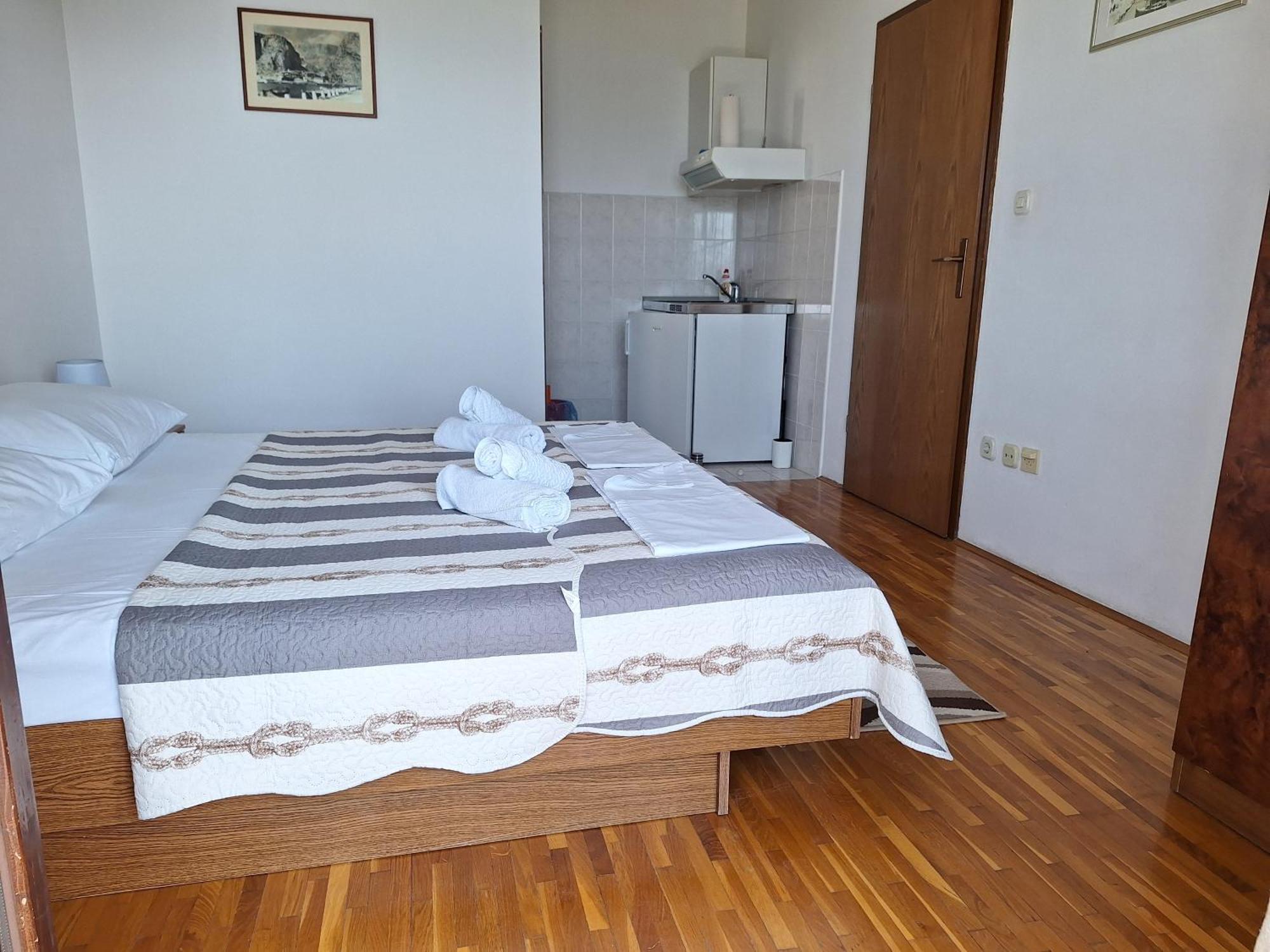 Ante Apartments Duće Δωμάτιο φωτογραφία