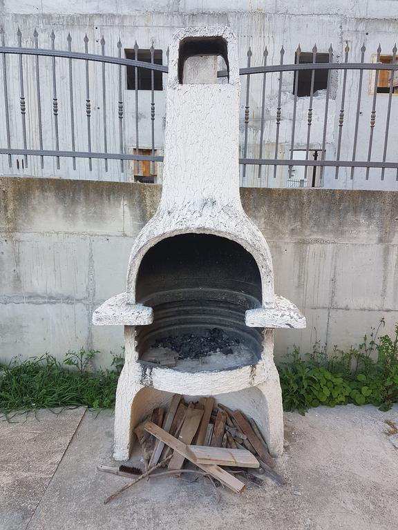 Ante Apartments Duće Εξωτερικό φωτογραφία