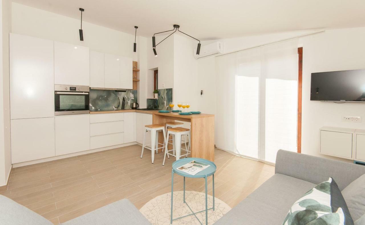 Ante Apartments Duće Εξωτερικό φωτογραφία